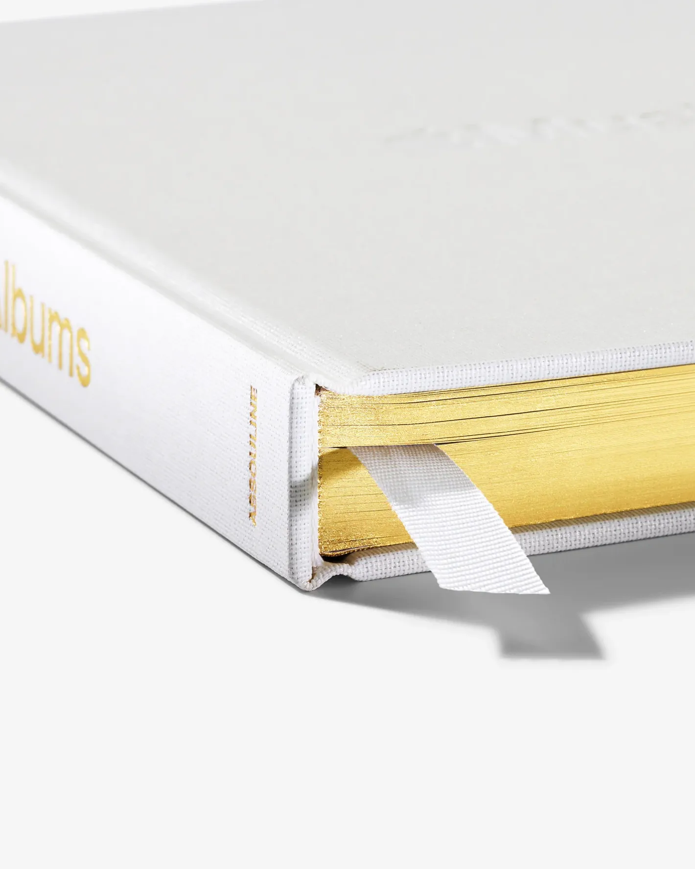 ASSOULINE Apple Music: 100 Best Albums^ Iconic Brands