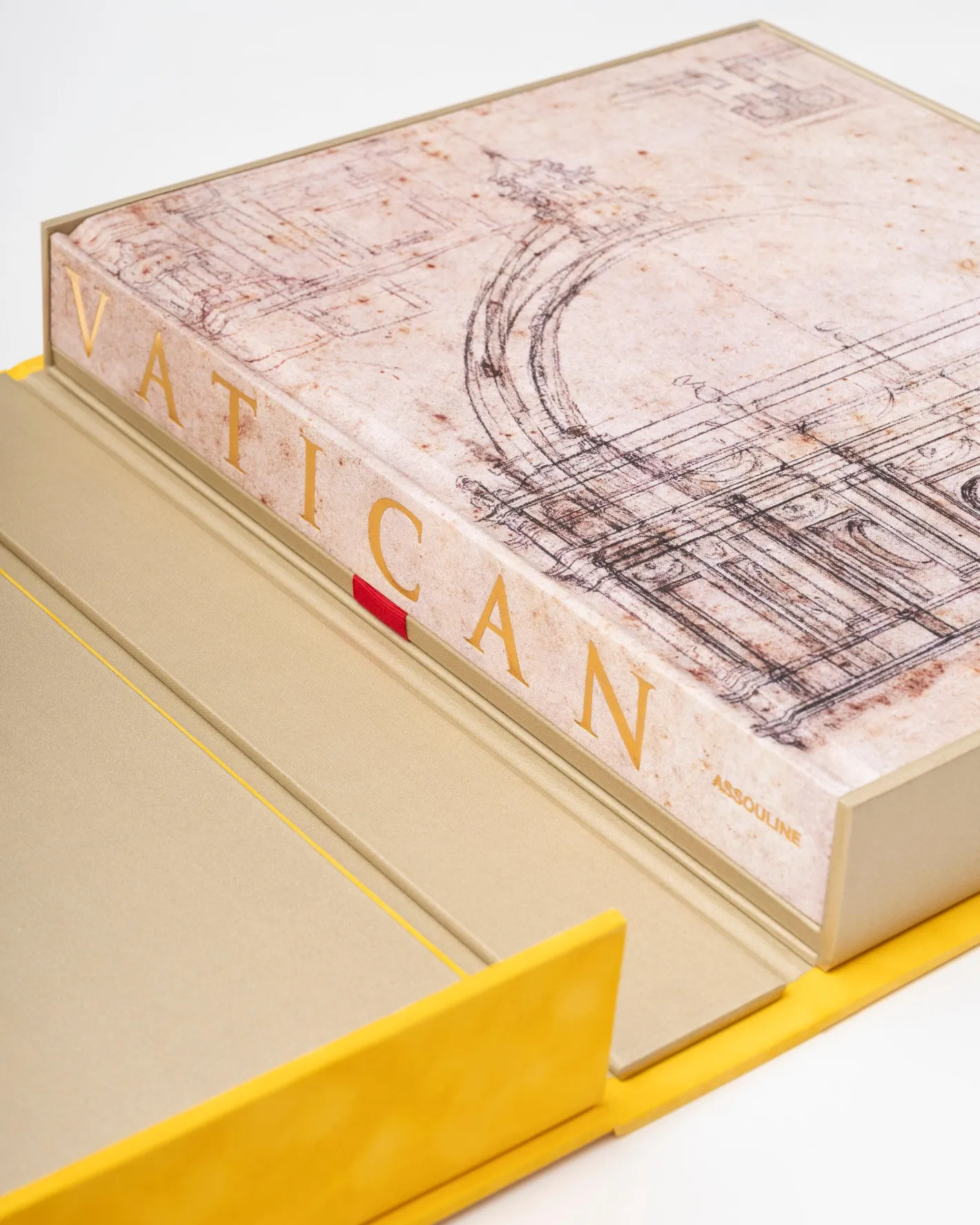 ASSOULINE Vatican: A Private Visit to a Secret World^ Architecture & Design